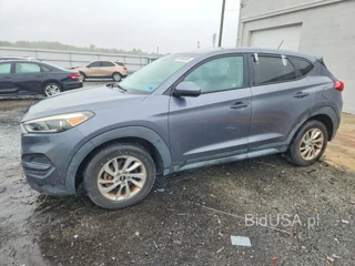 HYUNDAI TUCSON SE