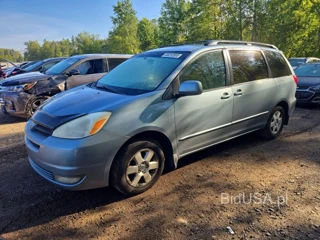 TOYOTA SIENNA LE
