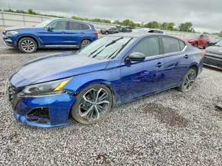 NISSAN ALTIMA SR
