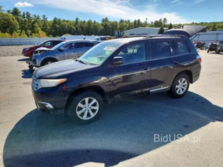 TOYOTA HIGHLANDER SE