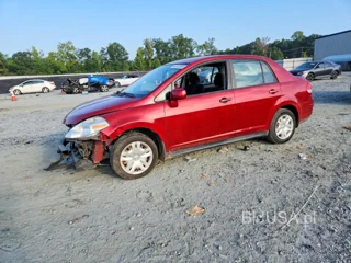 NISSAN VERSA 1.8 S