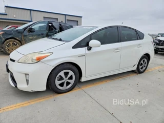 TOYOTA PRIUS FOUR