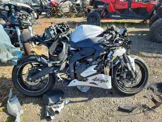 KAWASAKI ZX400 S
