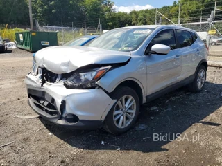 NISSAN ROGUE SPORT S