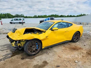 FORD MUSTANG GT