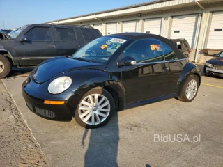 VOLKSWAGEN NEW BEETLE CONVERTIBLE SE