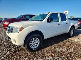 NISSAN FRONTIER SV