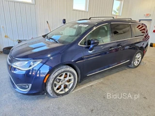CHRYSLER PACIFICA TOURING L