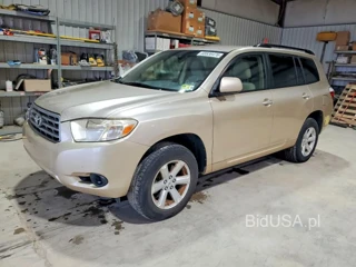 TOYOTA HIGHLANDER BASE