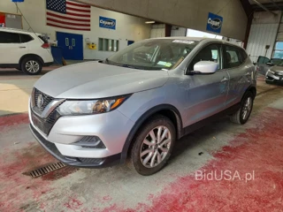 NISSAN ROGUE SPORT S