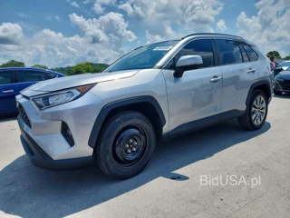 TOYOTA RAV4 XLE PREMIUM