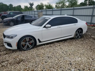 BMW 750 XI