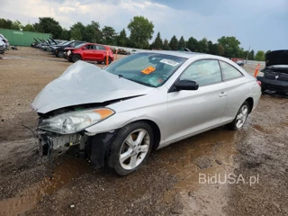 TOYOTA CAMRY SOLARA SLE V6