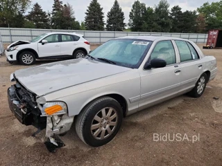FORD CROWN VICTORIA LX