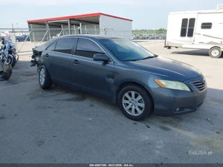 TOYOTA TOYOTA CAMRY XLE V6