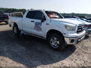 TOYOTA TOYOTA TUNDRA GRADE 5.7L V8