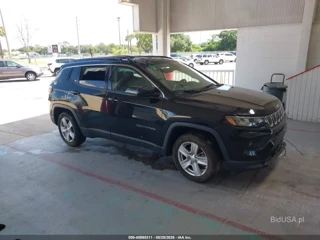 JEEP JEEP COMPASS LATITUDE FWD