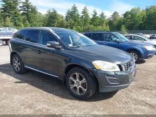 VOLVO VOLVO XC60 T6/T6 R-DESIGN