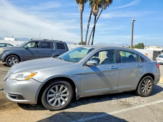 CHRYSLER 200 LIMITED
