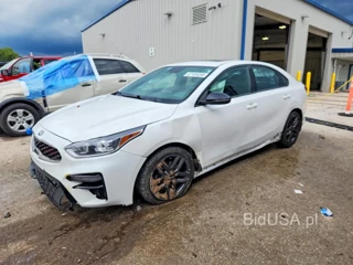 KIA FORTE GT LINE