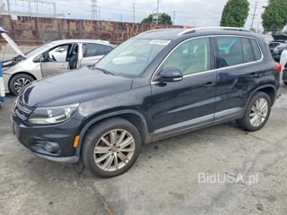 VOLKSWAGEN TIGUAN S