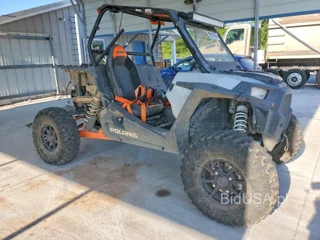 POLARIS RZR