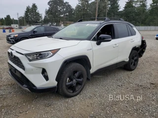 TOYOTA RAV4 XSE