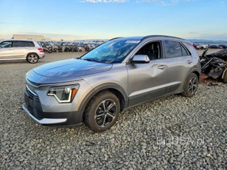 KIA NIRO EX