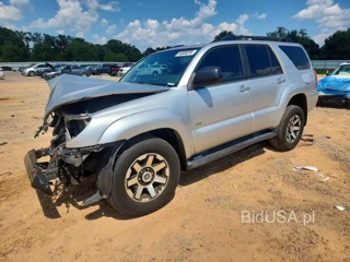 TOYOTA 4RUNNER SR5