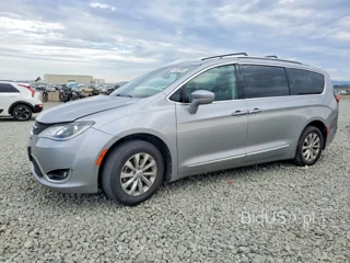 CHRYSLER PACIFICA TOURING L