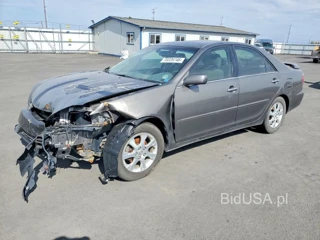 TOYOTA CAMRY XLE
