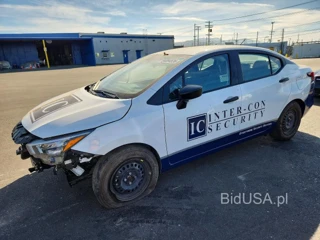 NISSAN VERSA S