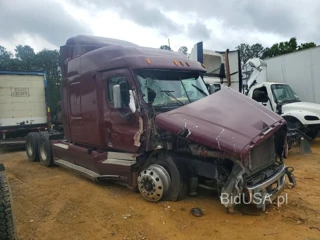 FREIGHTLINER CASCADIA