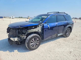 NISSAN PATHFINDER SV