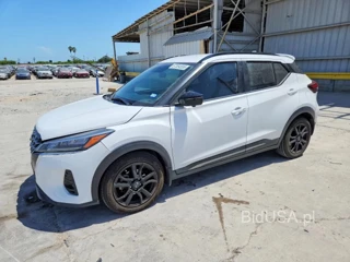 NISSAN KICKS SR