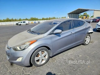HYUNDAI ELANTRA GLS