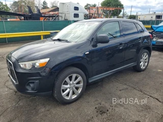 MITSUBISHI OUTLANDER SPORT ES