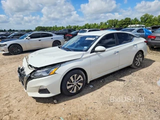 NISSAN ALTIMA S