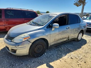 NISSAN VERSA 1.8 S