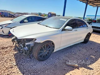 MERCEDES-BENZ S 560