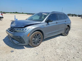 VOLKSWAGEN TIGUAN SE R-LINE BLACK