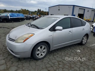 TOYOTA PRIUS BASE