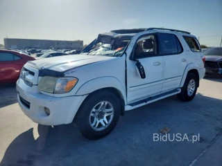 TOYOTA SEQUOIA SR5