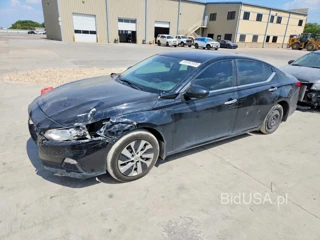 NISSAN ALTIMA S