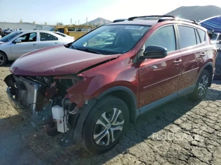 TOYOTA RAV4 LE