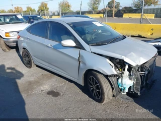 HYUNDAI HYUNDAI ACCENT GLS