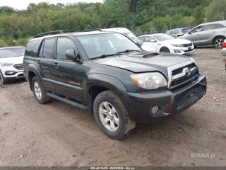TOYOTA TOYOTA 4RUNNER SPORT V8