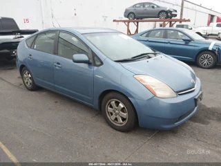 TOYOTA TOYOTA PRIUS