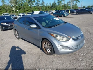 HYUNDAI HYUNDAI ELANTRA SE
