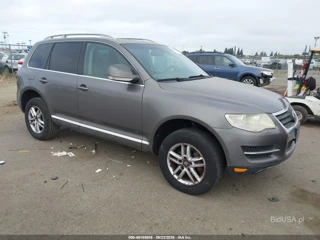 VOLKSWAGEN VOLKSWAGEN TOUAREG 2 VR6 FSI